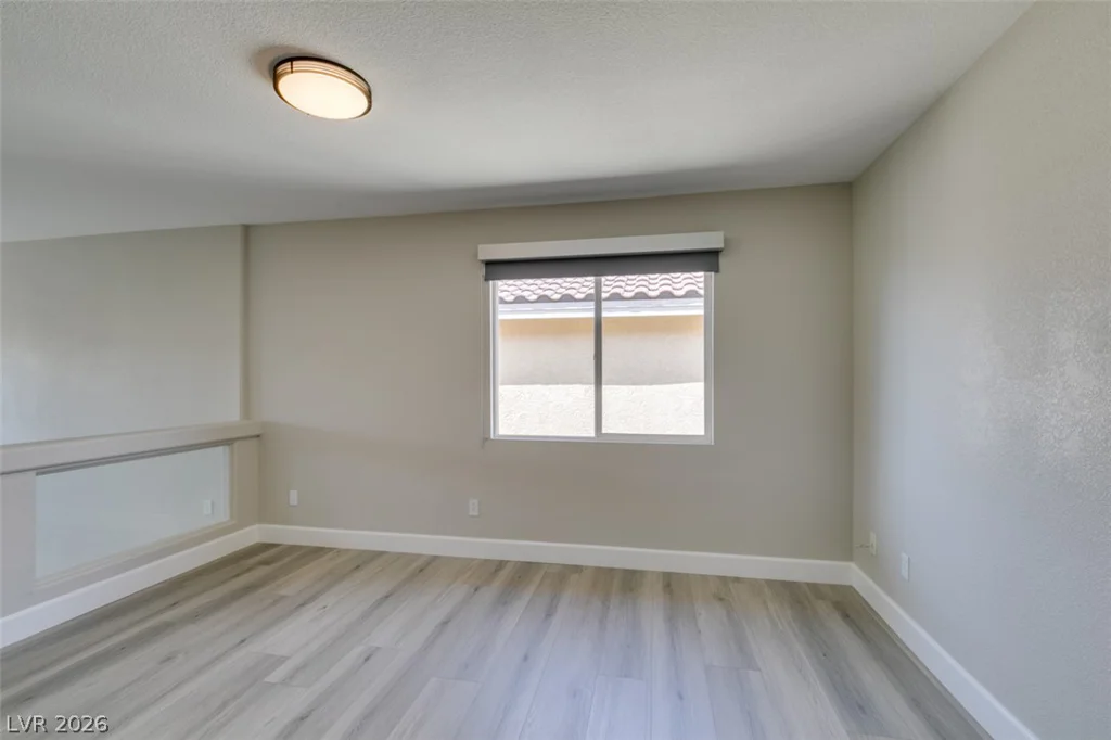 10908 Royal Highlands, Las Vegas, NV 89141