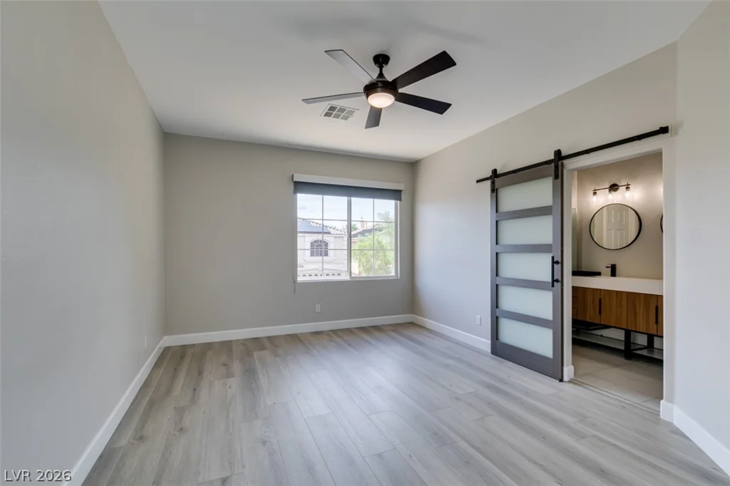 10908 Royal Highlands, Las Vegas, NV 89141