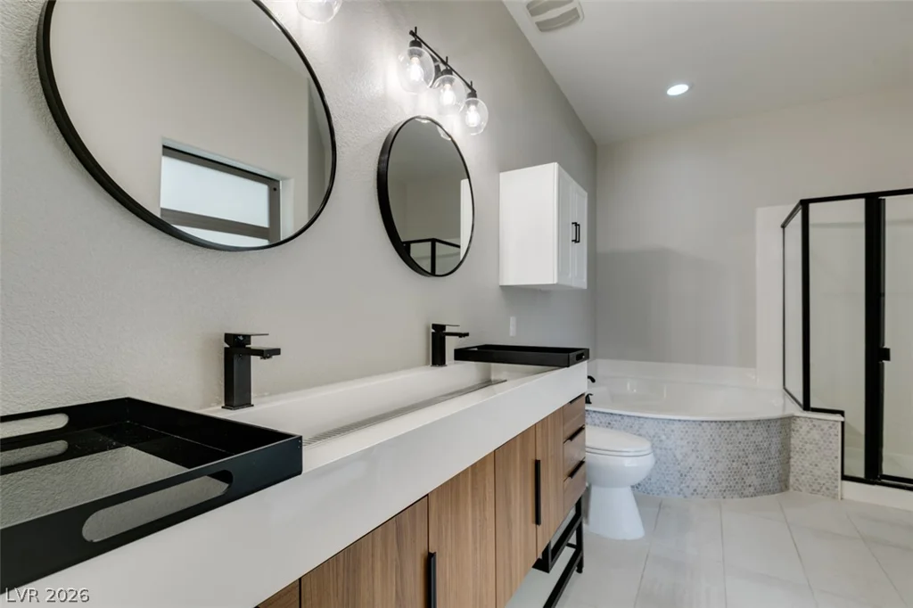 10908 Royal Highlands, Las Vegas, NV 89141