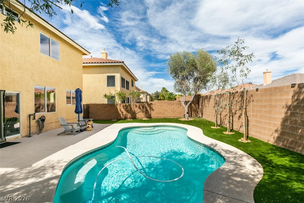 10908 Royal Highlands, Las Vegas, NV 89141