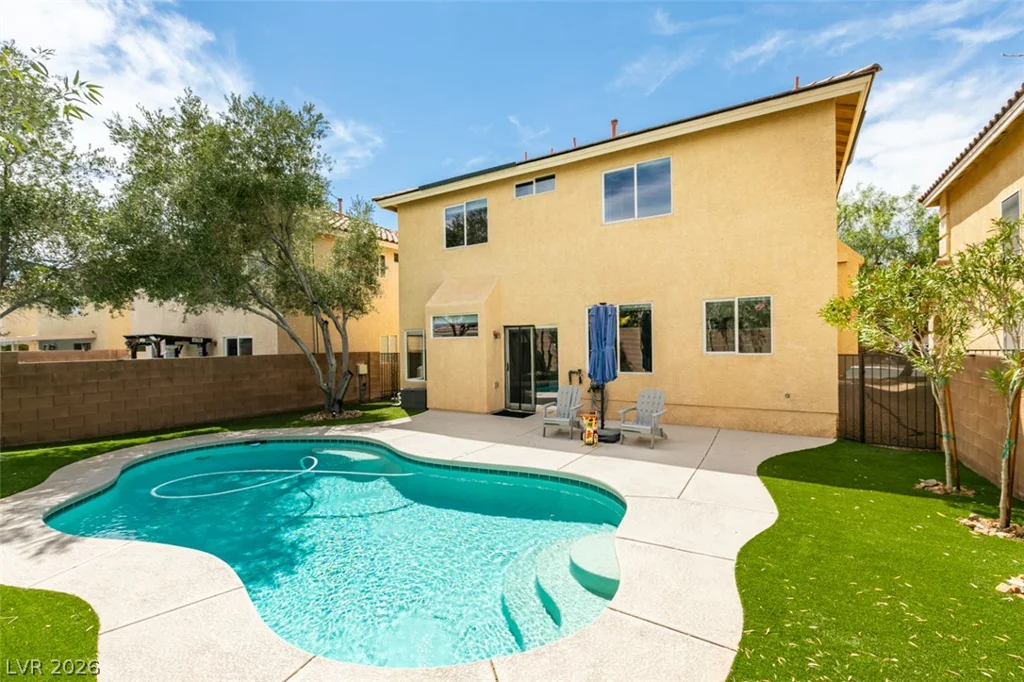 10908 Royal Highlands, Las Vegas, NV 89141