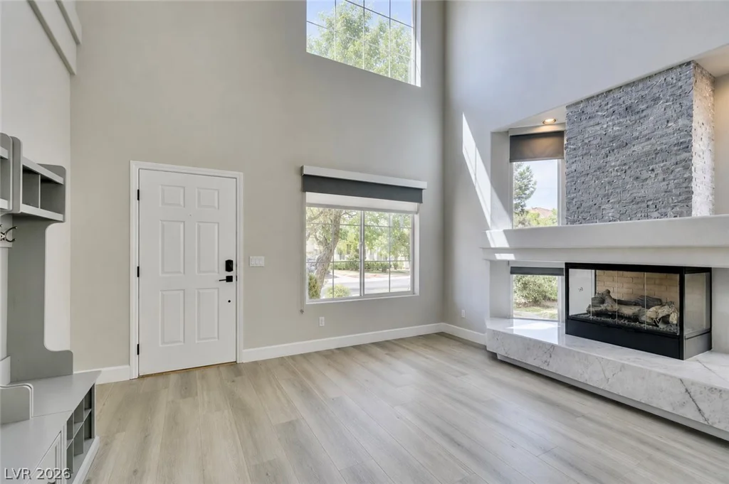 10908 Royal Highlands, Las Vegas, NV 89141