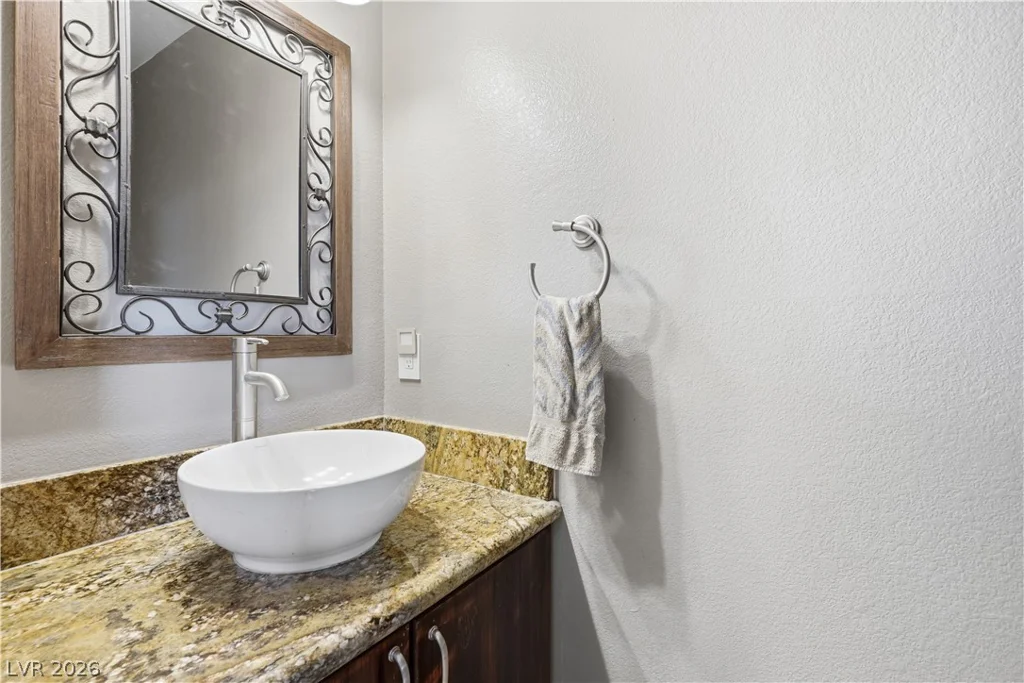 100 Highland, Henderson, NV 89015