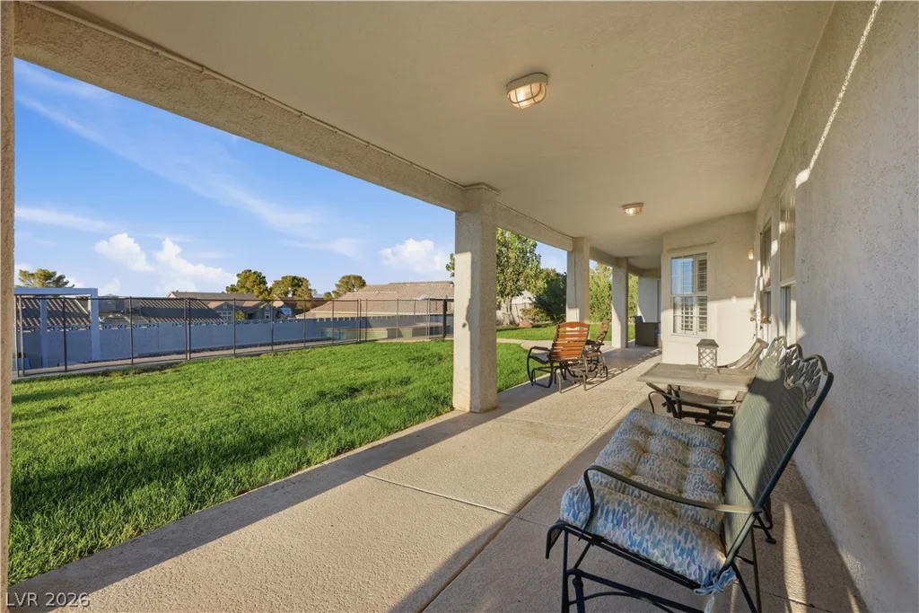 100 Highland, Henderson, NV 89015
