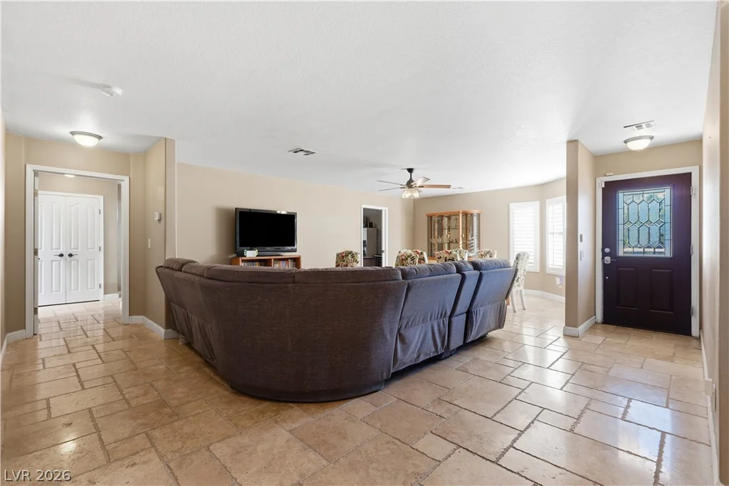 100 Highland, Henderson, NV 89015
