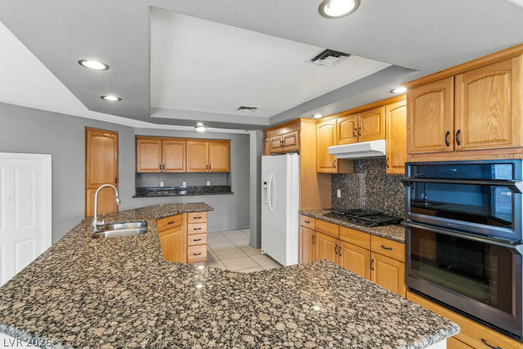 187 Springfield, Henderson, NV 89074