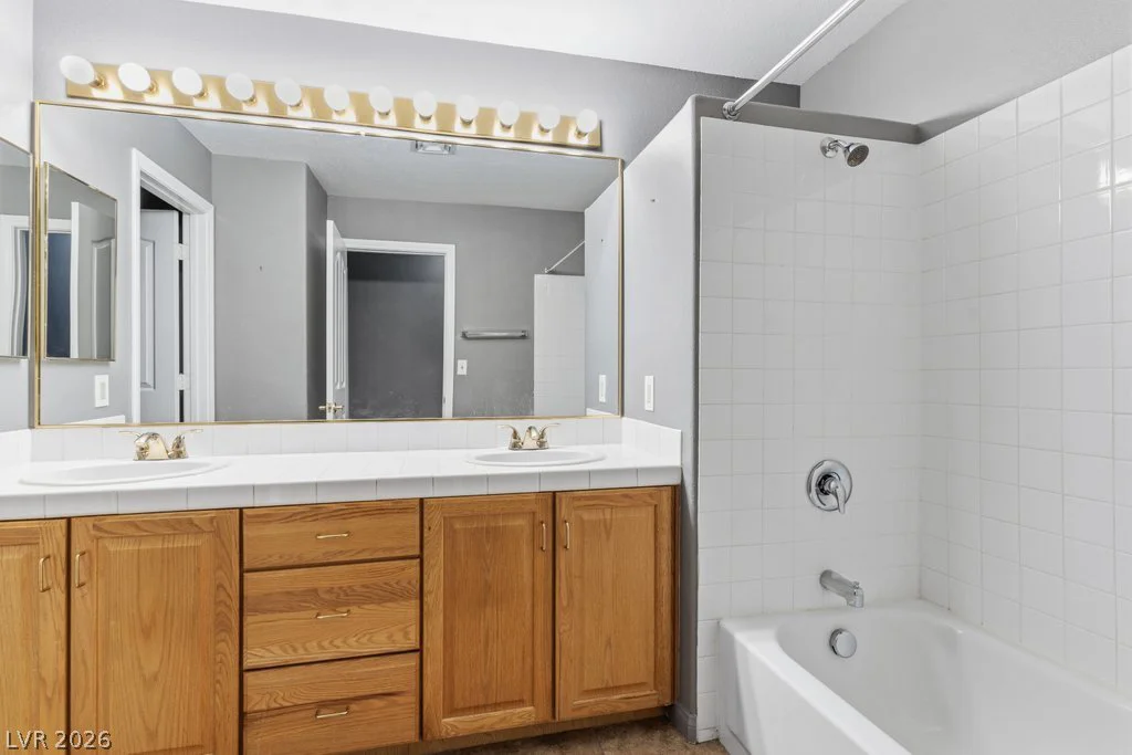 187 Springfield, Henderson, NV 89074