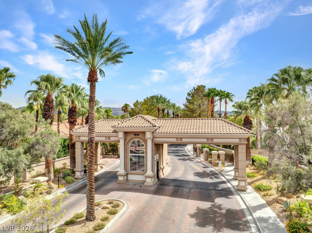 187 Springfield, Henderson, NV 89074