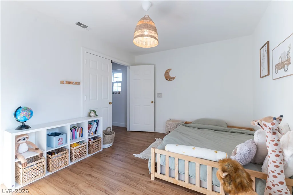 10008 Garamound, Las Vegas, NV 89117