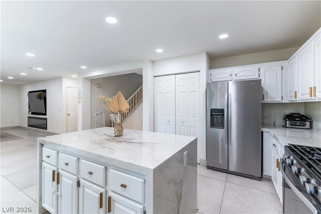 10008 Garamound, Las Vegas, NV 89117