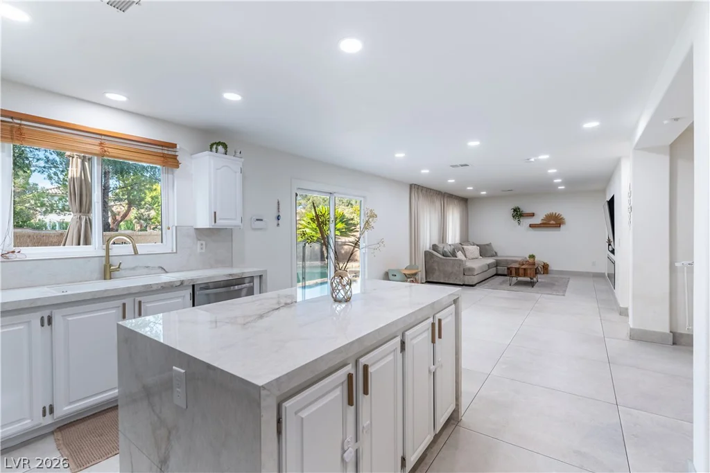 10008 Garamound, Las Vegas, NV 89117