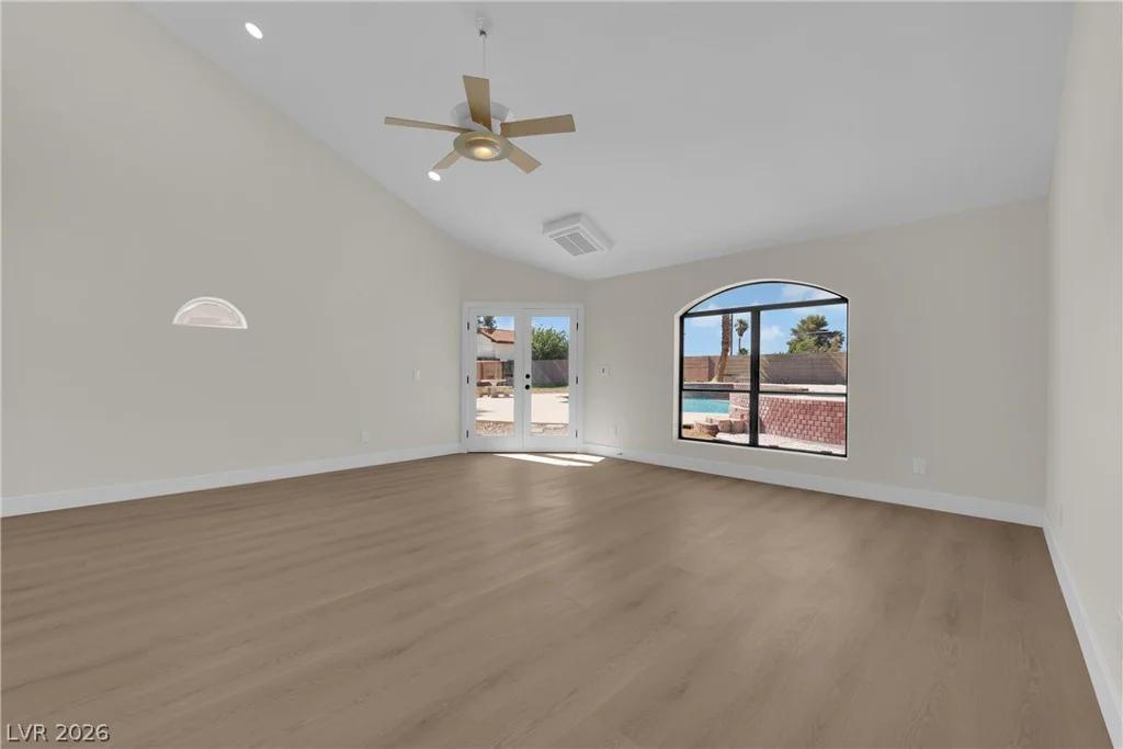 2880 Casey, Las Vegas, NV 89120