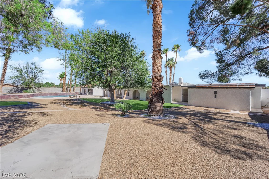 2880 Casey, Las Vegas, NV 89120