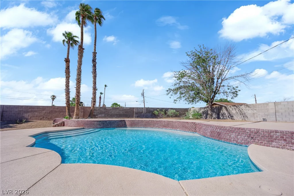 2880 Casey, Las Vegas, NV 89120