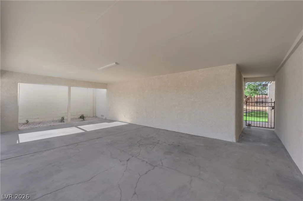 2880 Casey, Las Vegas, NV 89120