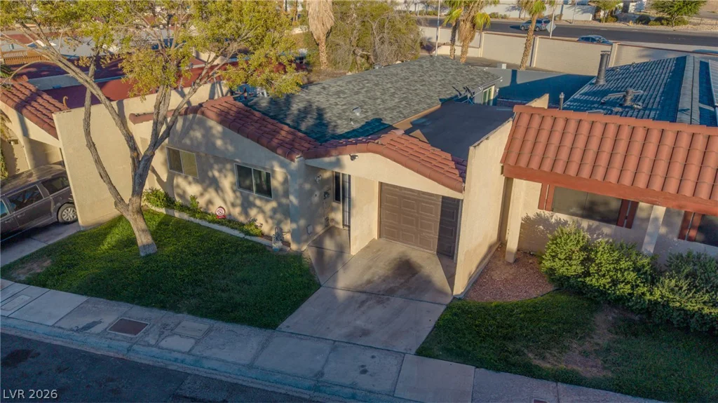 5676 Hobble Creek, Las Vegas, NV 89120