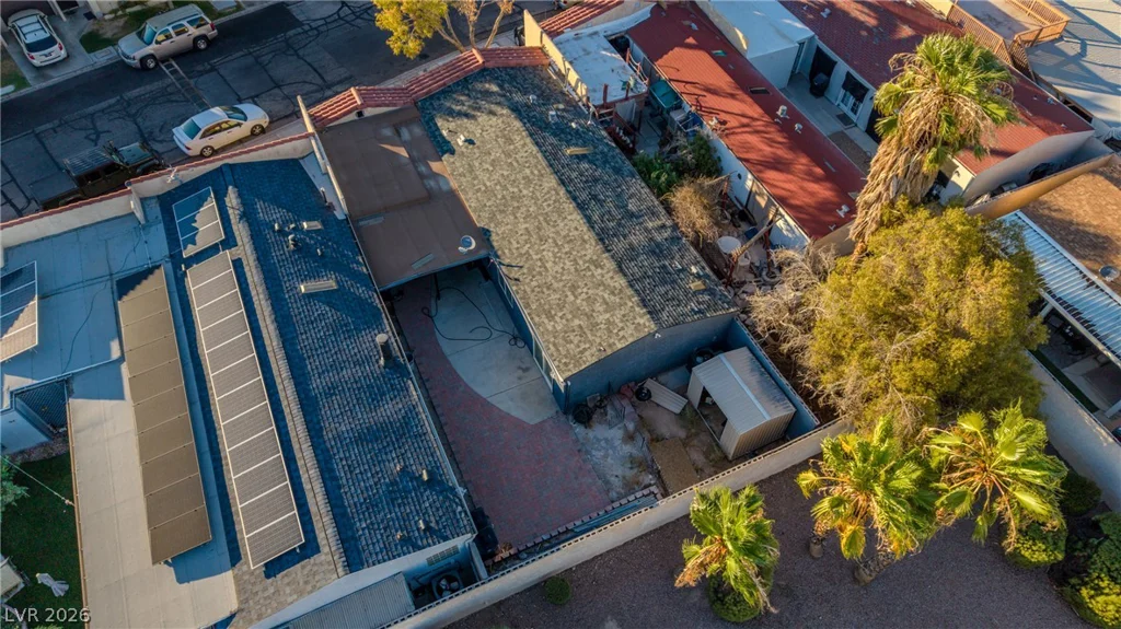 5676 Hobble Creek, Las Vegas, NV 89120