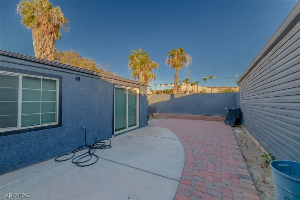 5676 Hobble Creek, Las Vegas, NV 89120