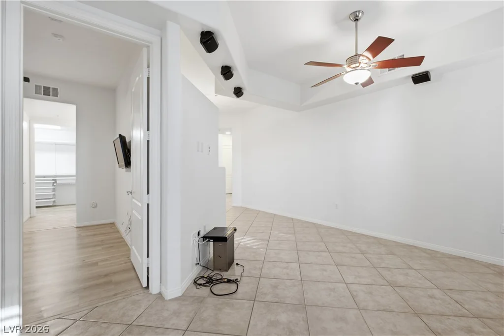 38 Serene, Las Vegas, NV 89123