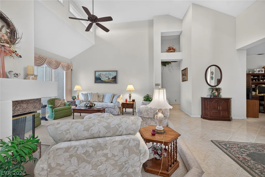 8157 Round Hills, Las Vegas, NV 89113