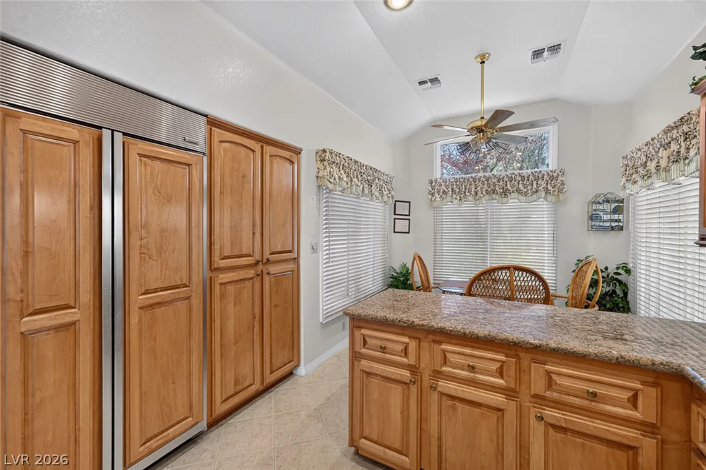 8157 Round Hills, Las Vegas, NV 89113