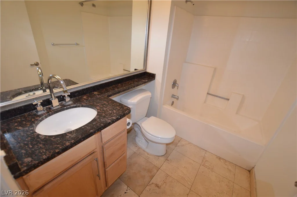 270 Flamingo, Las Vegas, NV 89169