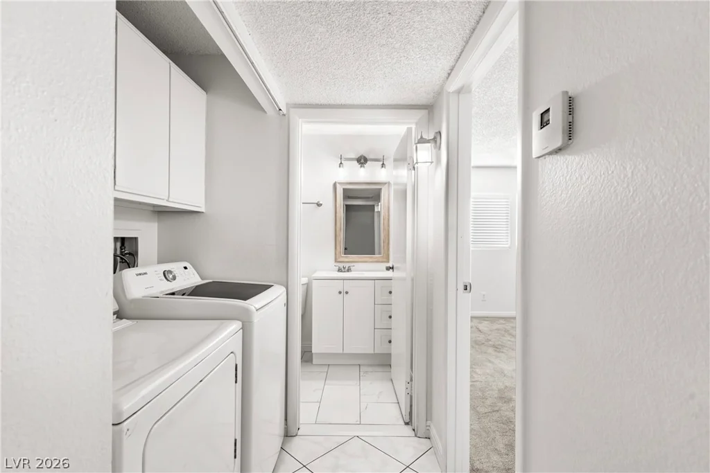 4274 Rollingstone, Las Vegas, NV 89103