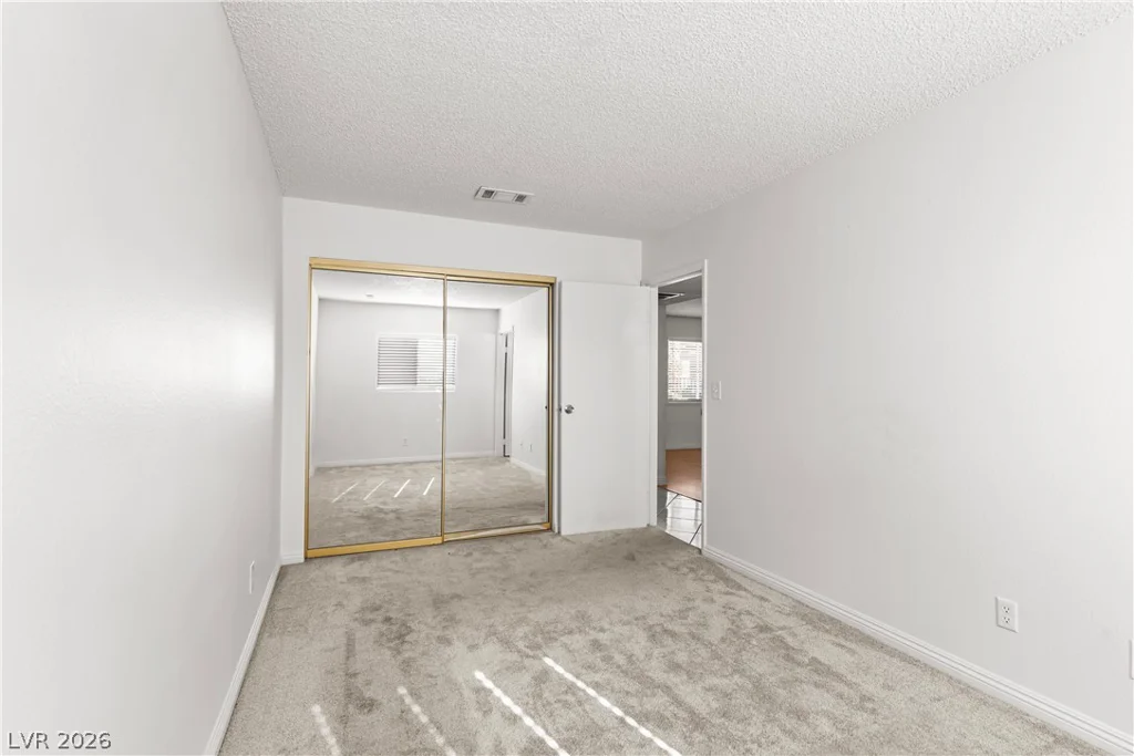 4274 Rollingstone, Las Vegas, NV 89103