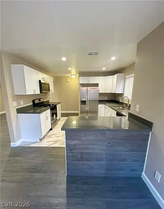 2200 Fort Apache, Las Vegas, NV 89117