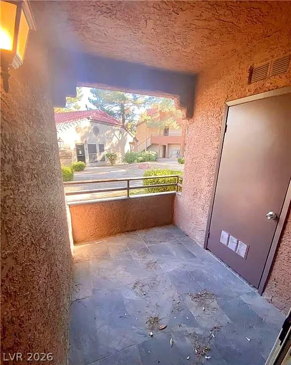 2200 Fort Apache, Las Vegas, NV 89117