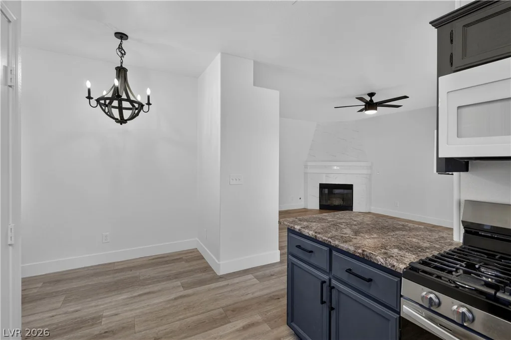 3250 Mystic Ridge, Las Vegas, NV 89129