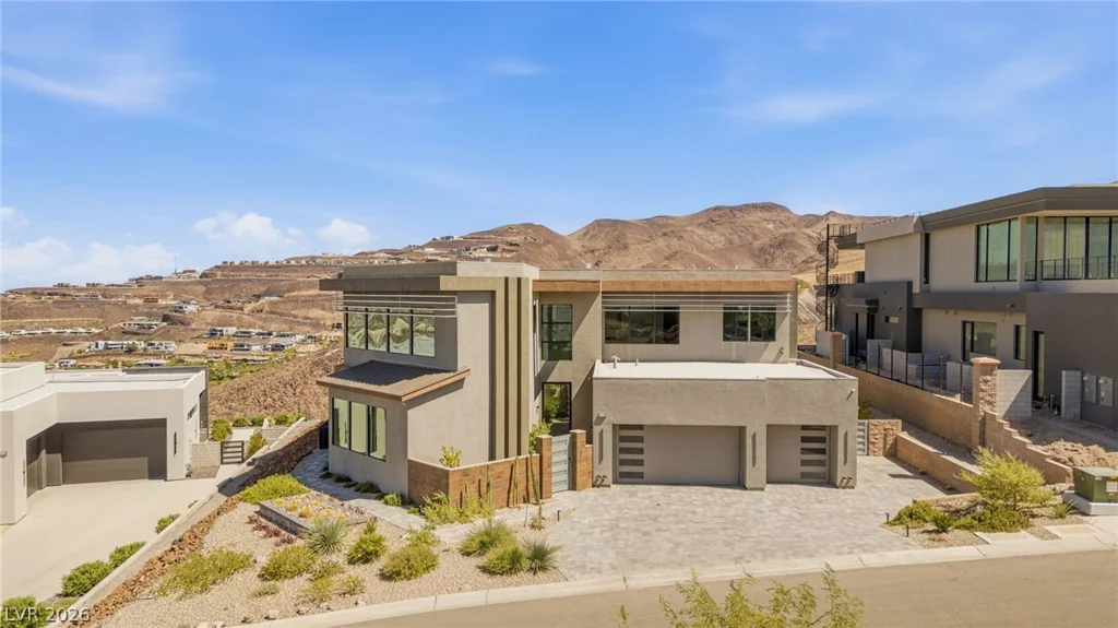 668 Dragon Peak, Henderson, NV 89012