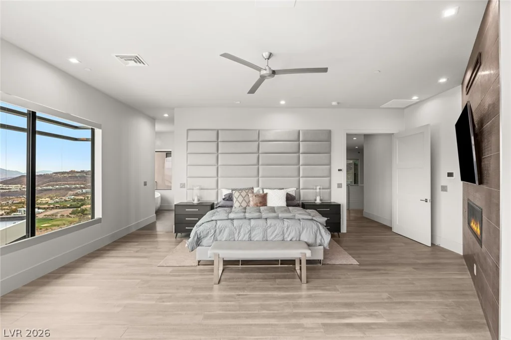 668 Dragon Peak, Henderson, NV 89012