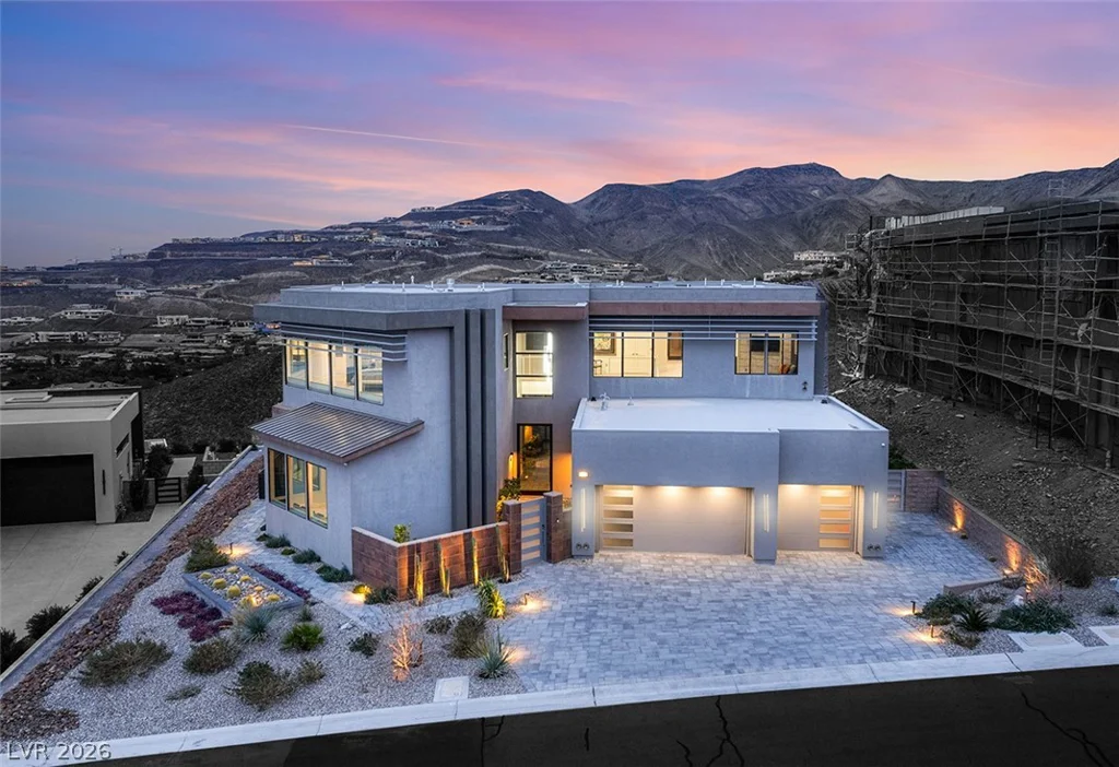 668 Dragon Peak, Henderson, NV 89012