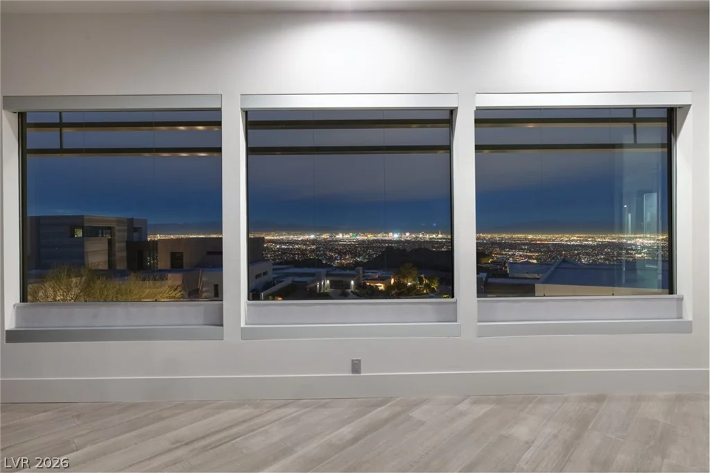 668 Dragon Peak, Henderson, NV 89012