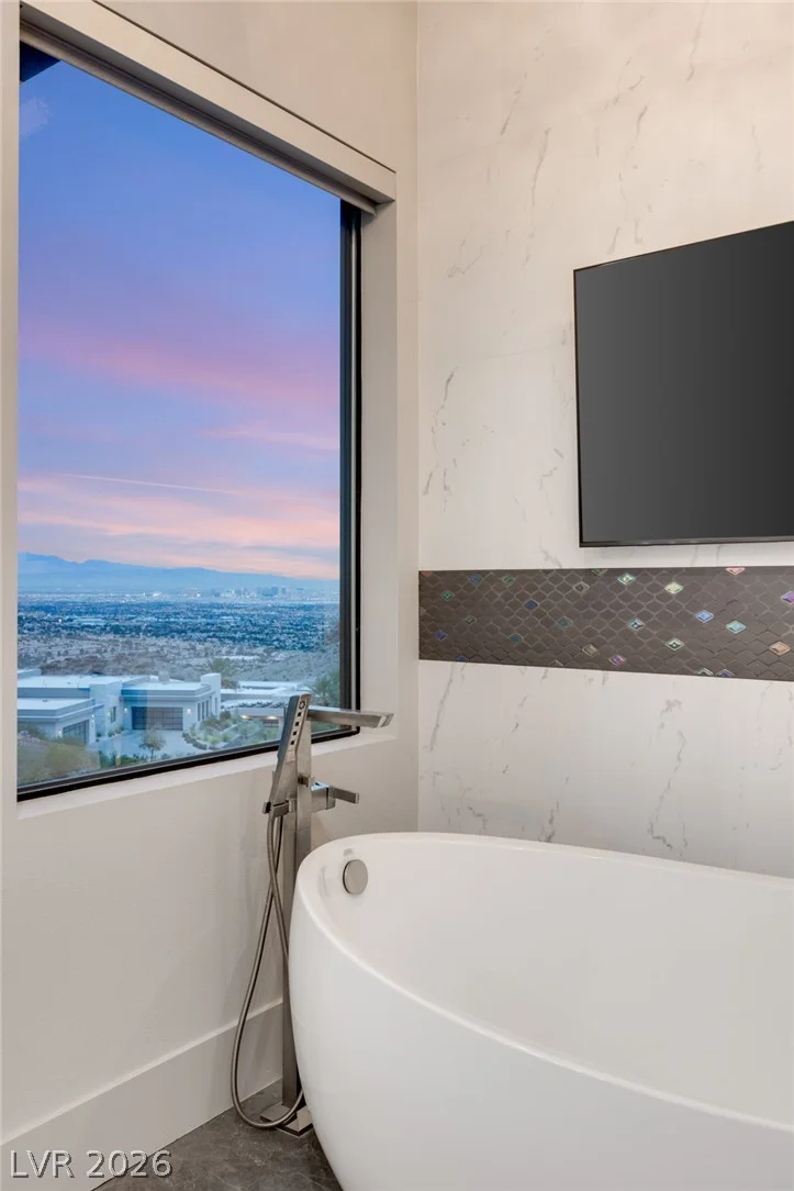 668 Dragon Peak, Henderson, NV 89012