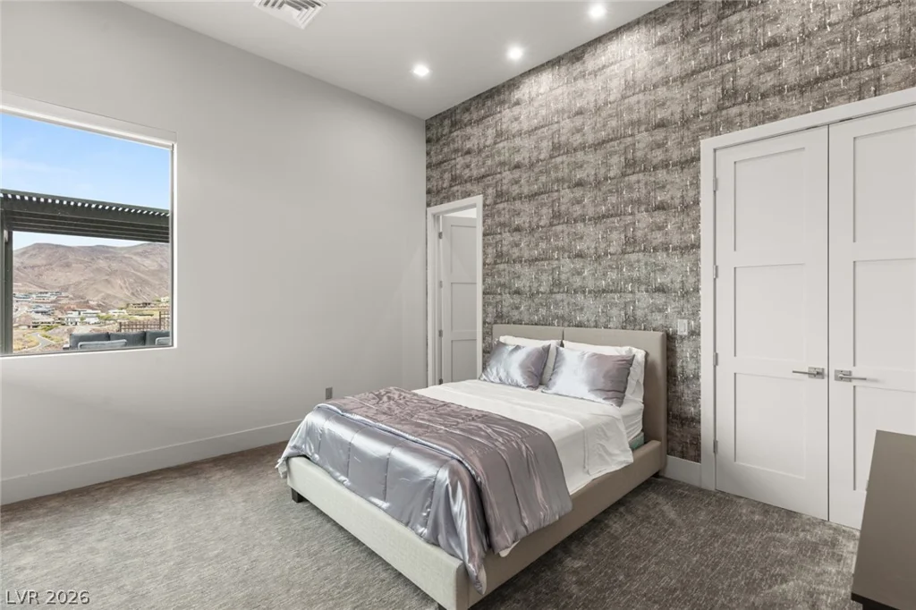 668 Dragon Peak, Henderson, NV 89012