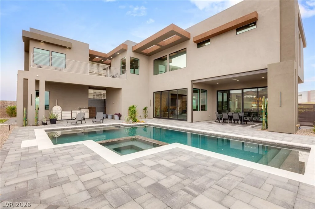 668 Dragon Peak, Henderson, NV 89012