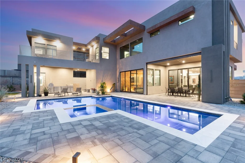 668 Dragon Peak, Henderson, NV 89012