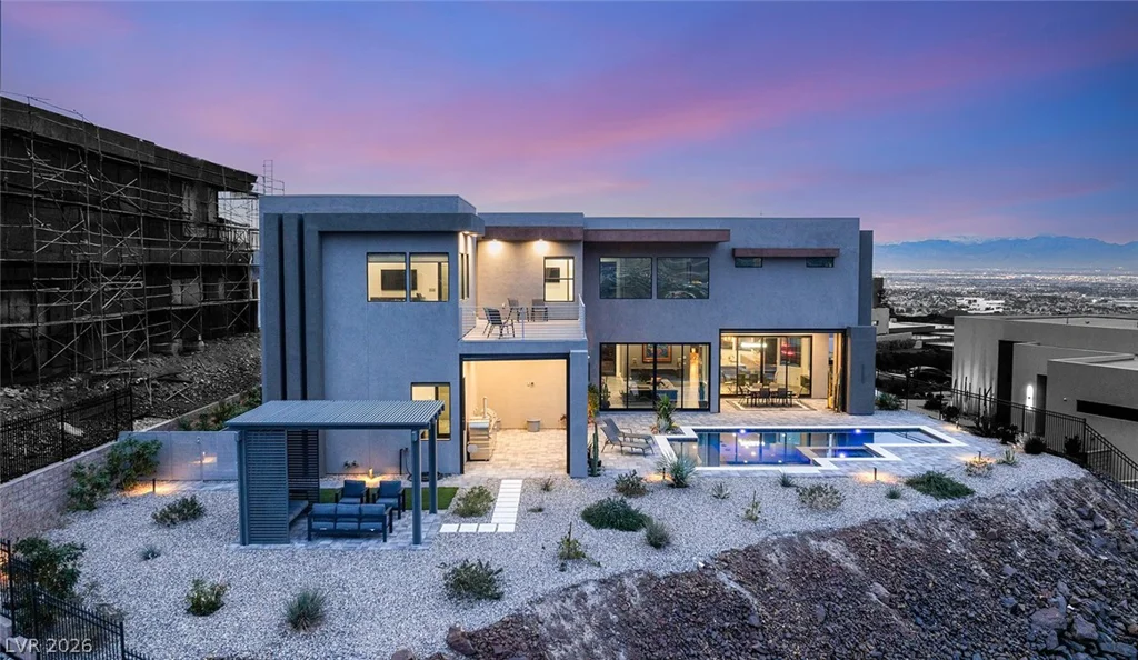 668 Dragon Peak, Henderson, NV 89012
