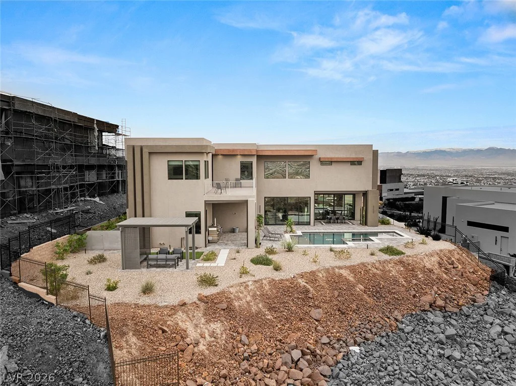 668 Dragon Peak, Henderson, NV 89012