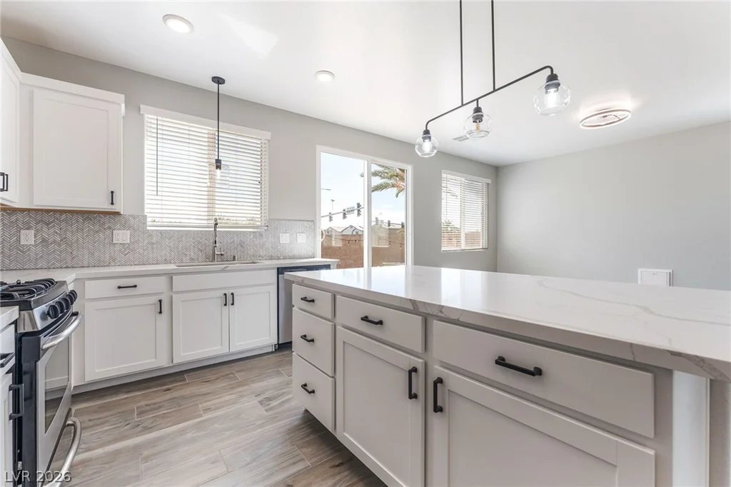 7604 Bandon Cliffs, North Las Vegas, NV 89084