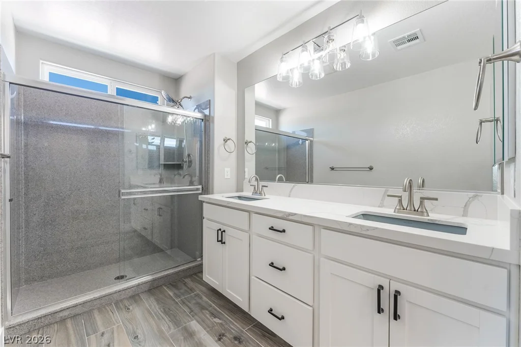 7604 Bandon Cliffs, North Las Vegas, NV 89084