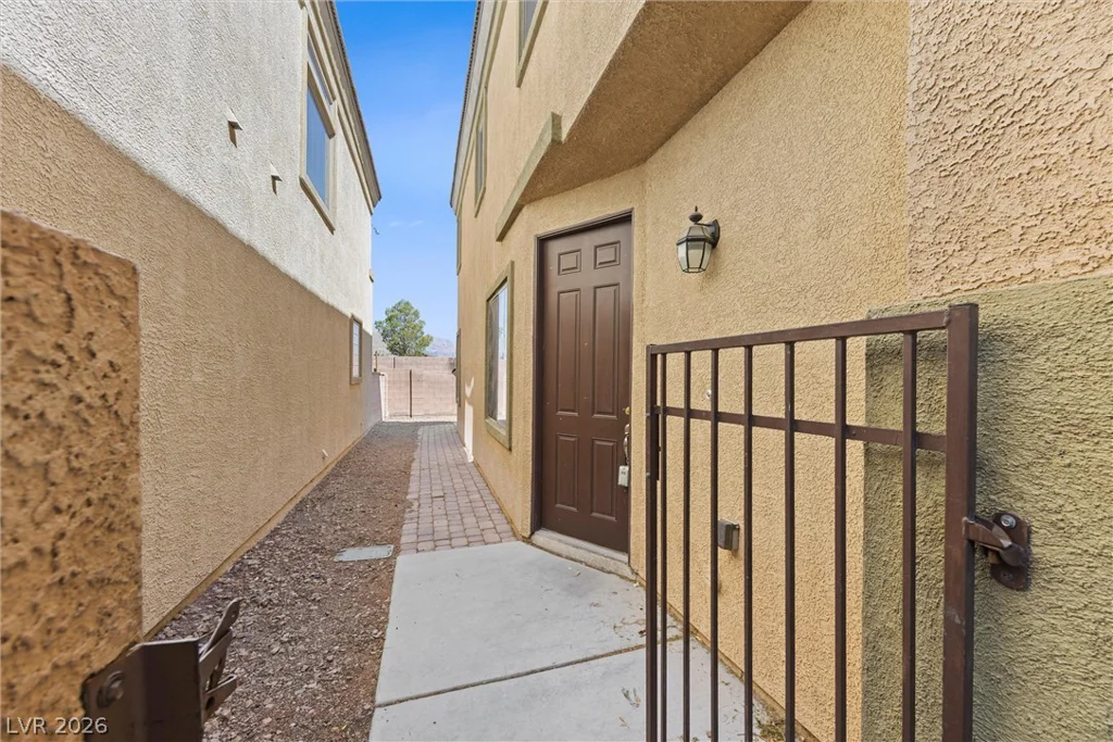 108 Yellow Flame, North Las Vegas, NV 89084