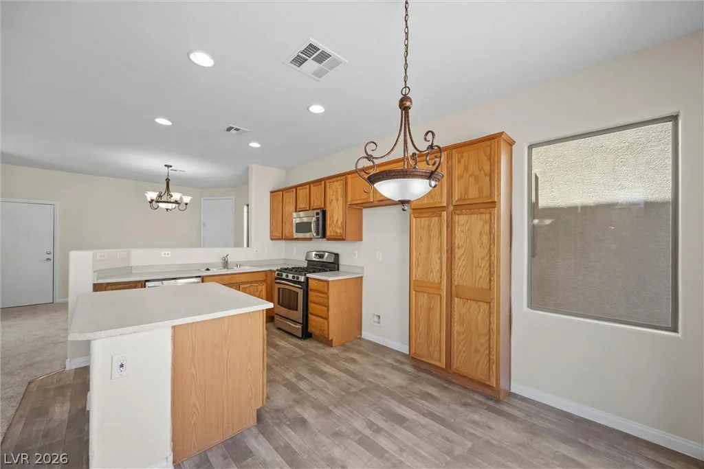 108 Yellow Flame, North Las Vegas, NV 89084