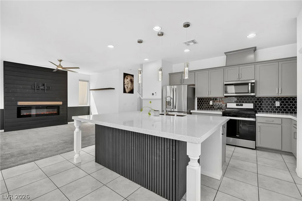 4618 Chirping, North Las Vegas, NV 89031