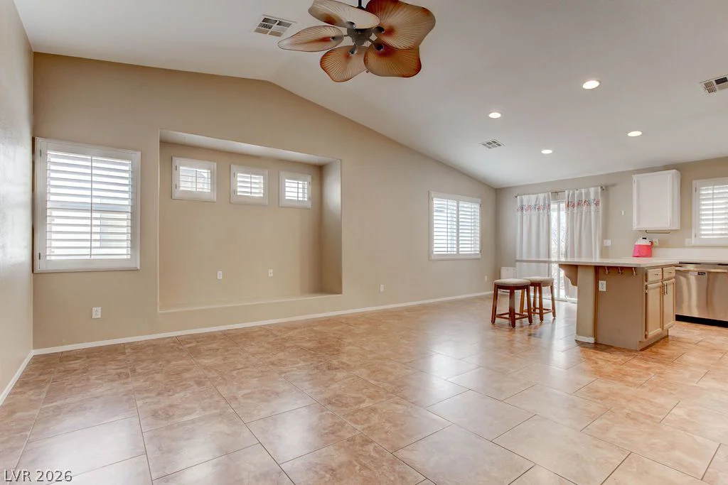 426 River Glider, North Las Vegas, NV 89084