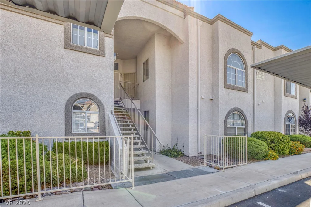 3125 Buffalo, Las Vegas, NV 89128