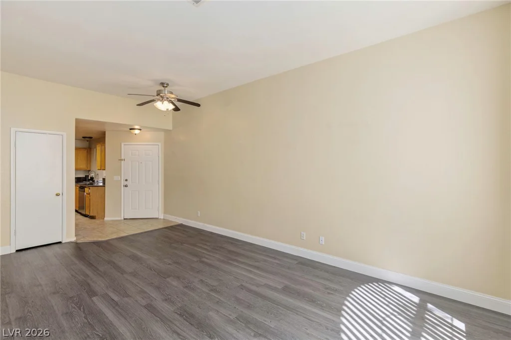 3125 Buffalo, Las Vegas, NV 89128