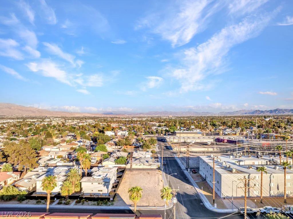 423 13th, Las Vegas, NV 89101